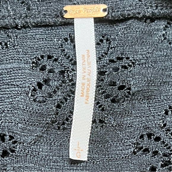 Free People Black Stretchy Lace Like Dress With Flower Design Fits Small… - Picture 10 of 15